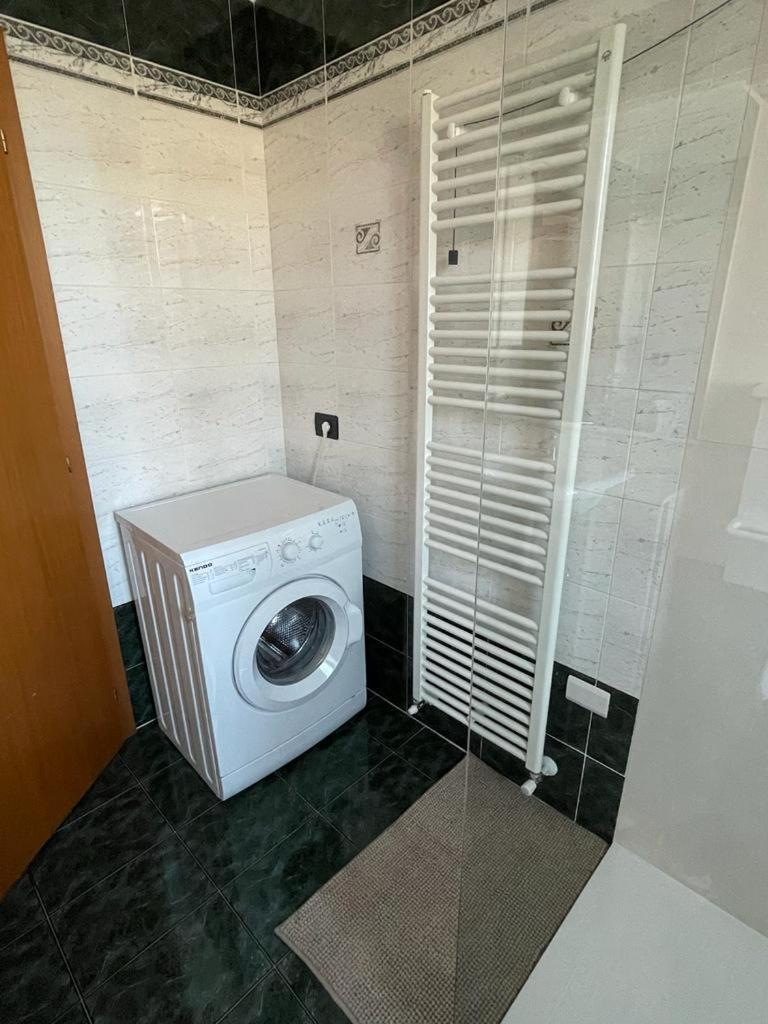 Apartment Sweet Retreat Дро Экстерьер фото
