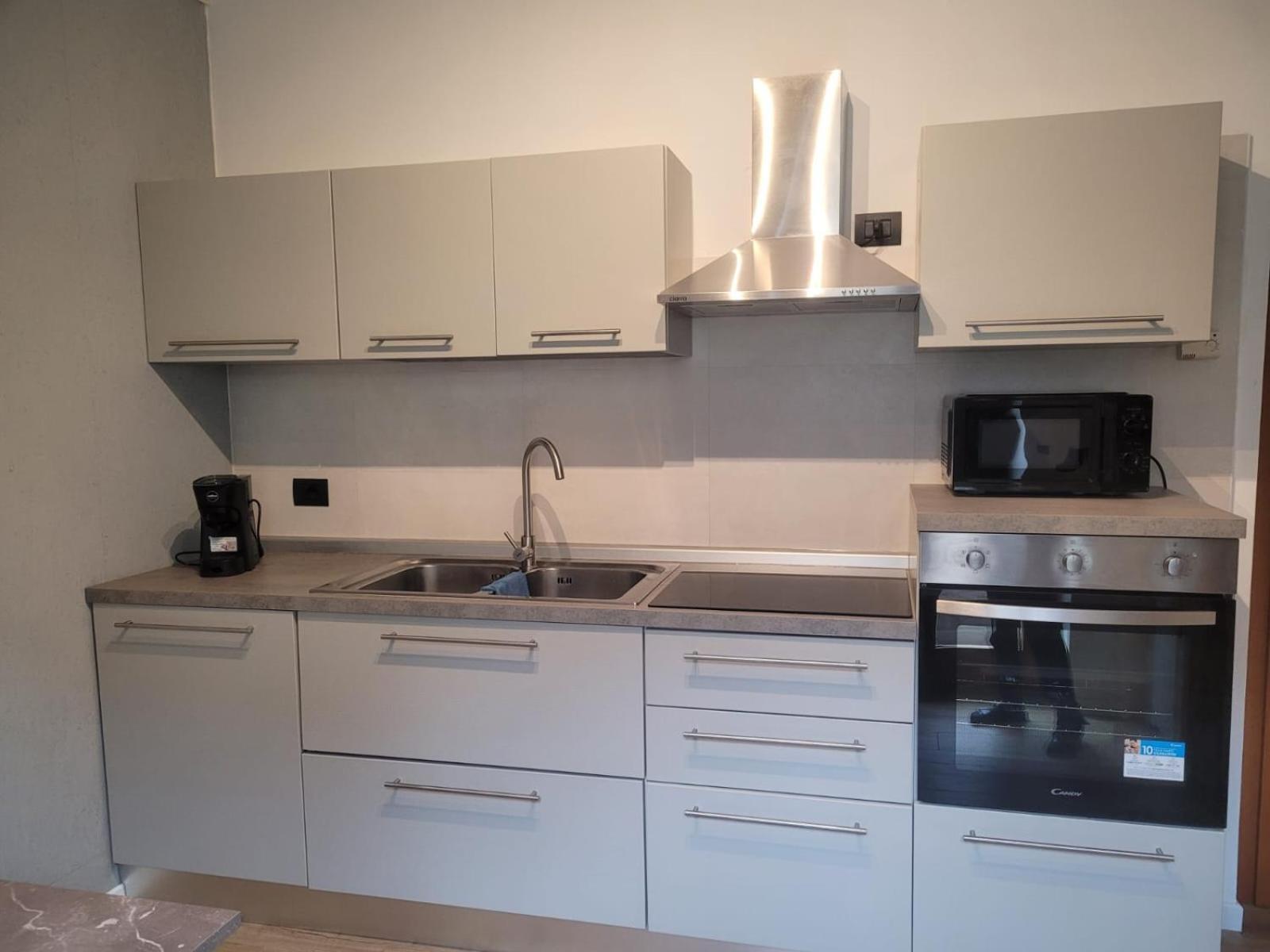 Apartment Sweet Retreat Дро Экстерьер фото